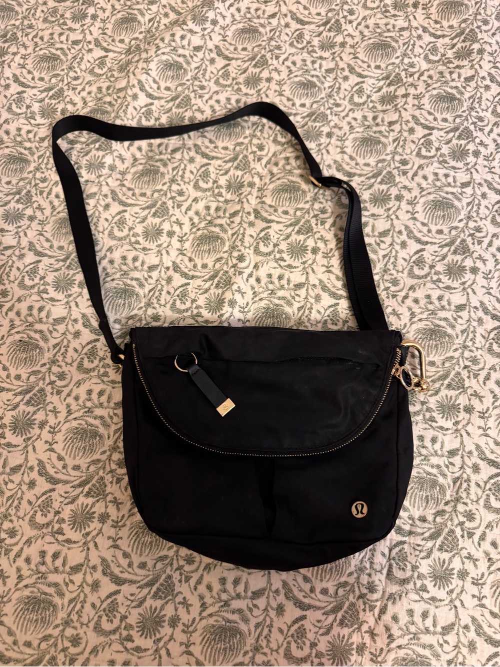 lululemon athletica Black Crossbody Sling with Gold Hardware
